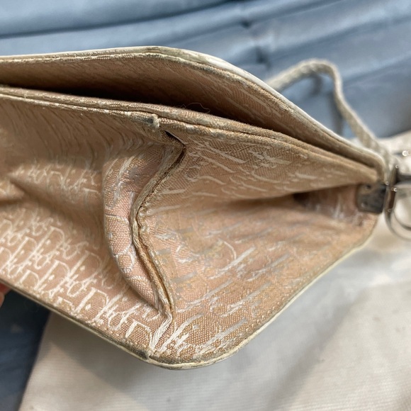 Sold-Authentic Christian Dior D'trick White & Pink Shoulder Bag - Picture 9 of 11